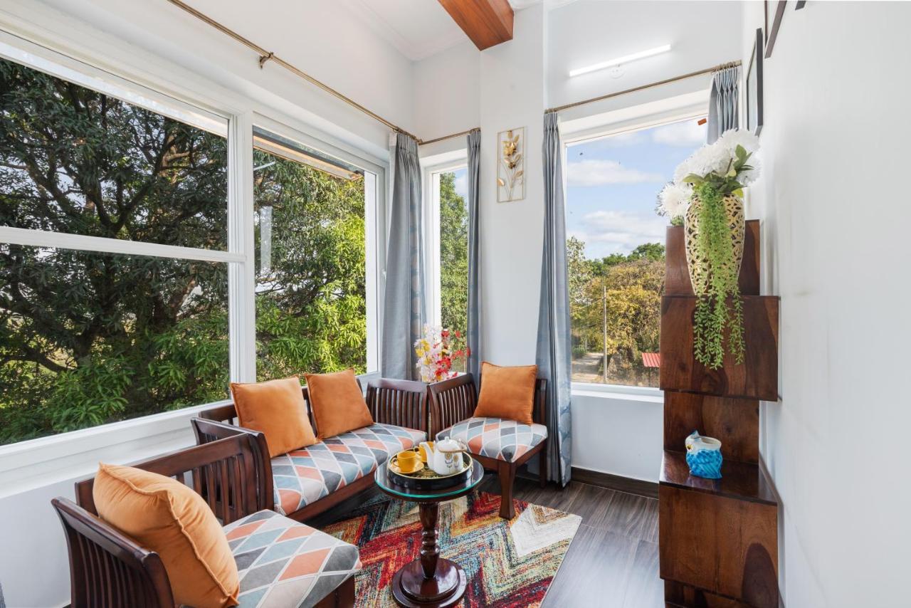 Saffronstays Asher House, Дехрадун Екстериор снимка